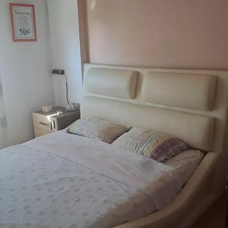 Apartment Oli